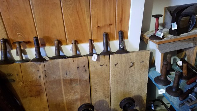 Watch Lee Cypress's leaked NSFW photo on TwXstars