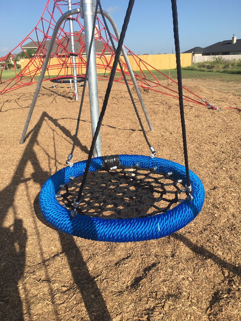 ActKimberly's tweet photo. Found great examples in new construction for accessibility. And a big oops. #lagovistacc #ACT4access https://t.co/4MjmlDAvVS