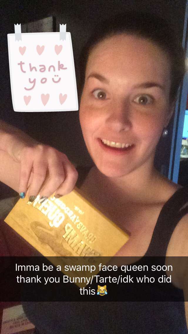 nailogical's tweet photo. Guess who got #makeupmail (this girl!! Why??? IDK) thank you @grav3yardgirl @tartecosmetics how did I bcome worthy😹 https://t.co/wjwfjJhe7G