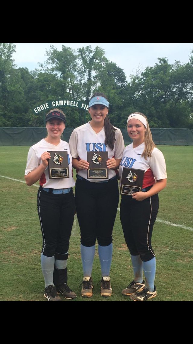 Lady Bruins tweet media