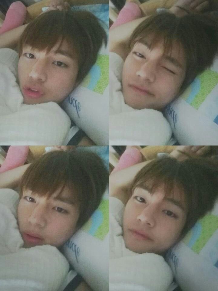 springleavs's tweet photo. when will taehyung's 4 frames selcas come back https://t.co/7c5s0vWm0M