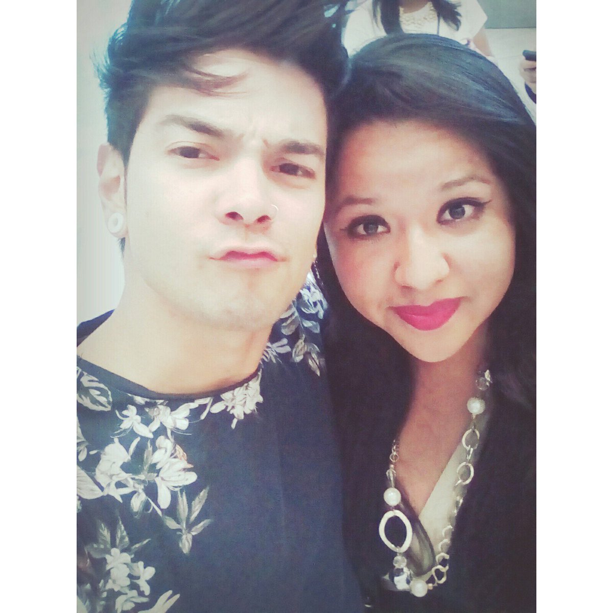 _AdryAnaCas's tweet photo. A Su Lado, La Experiencia Más Bonita! 
Los Amo Por Siempre! 💙
@Juanjaramilloe &amp; @SoyChristianCas https://t.co/D6fyWf56yw