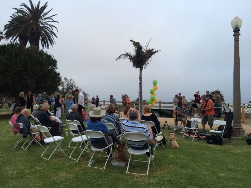 MakeMusicLA's tweet photo. Bringing residents &amp; the community together at Santa Monica Palisades Park with Wild Hearts #makemusicla  #NOMA https://t.co/CRf4YT4cnP