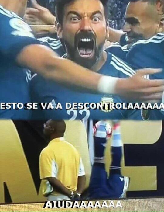 manuxfernandez's tweet photo. Me estoy muriendo !! Jajajajajaj https://t.co/X9OxCElB8q