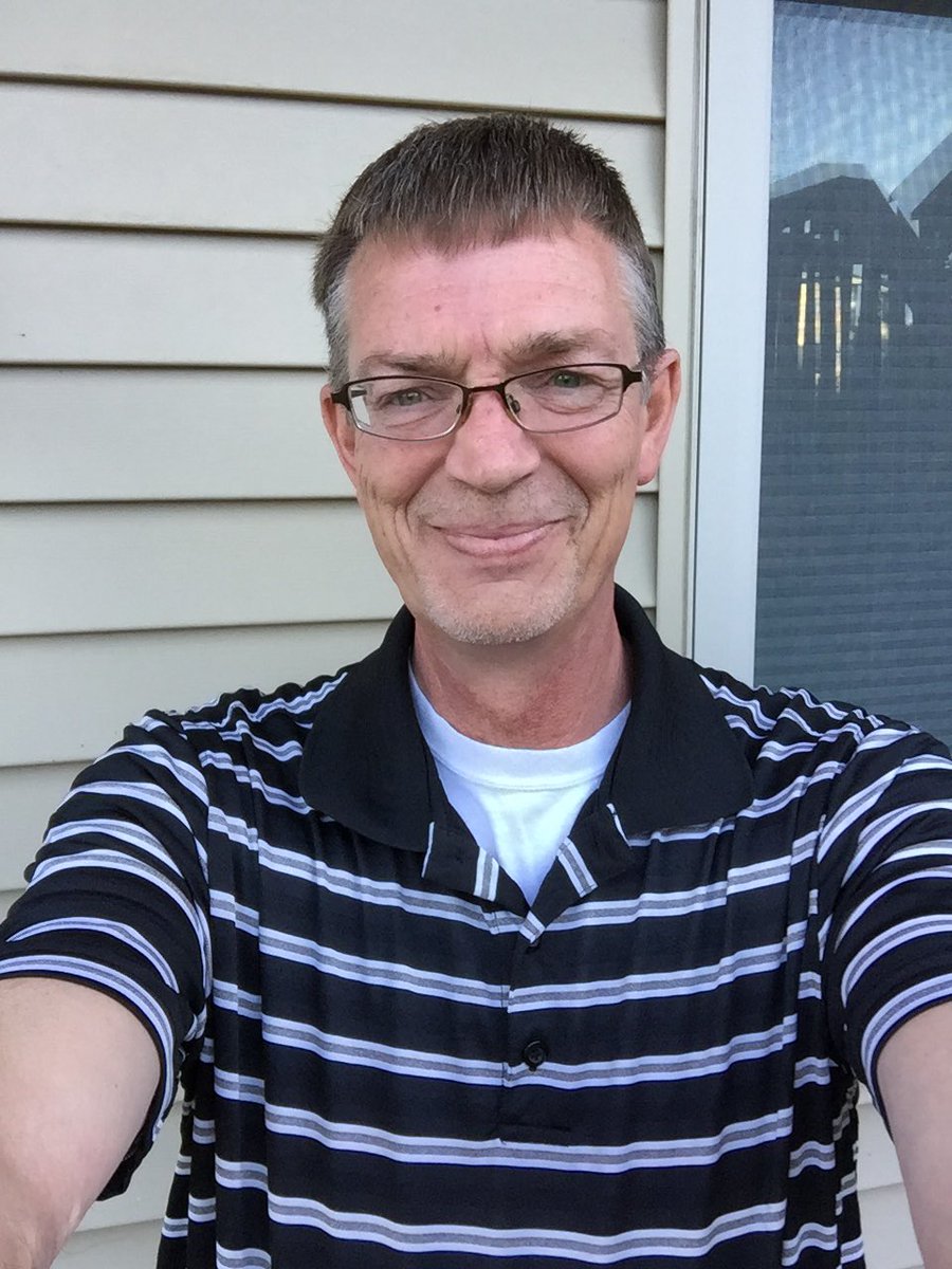 dienascars66's tweet photo. #follow #Minnesota #follow4follow #selfie #selfietime #hello #hugs #followme #sunburn #minneapolis #likes #hi https://t.co/EeNlj9JRie