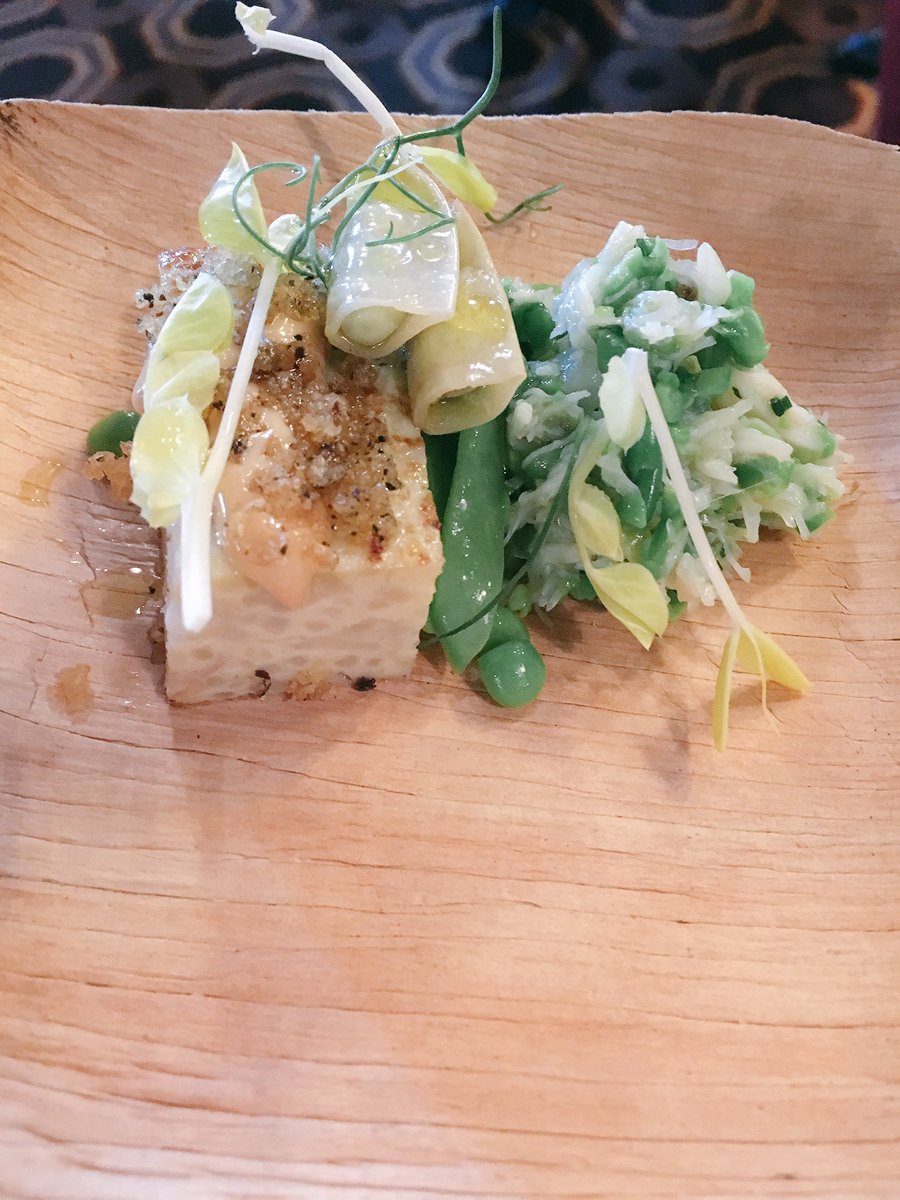 thebolditalic's tweet photo. Of course, @AatxeSF comes out on top for our favorites at @Star_Chefs #SF #RisingStarGala https://t.co/u0Sqdk5biQ