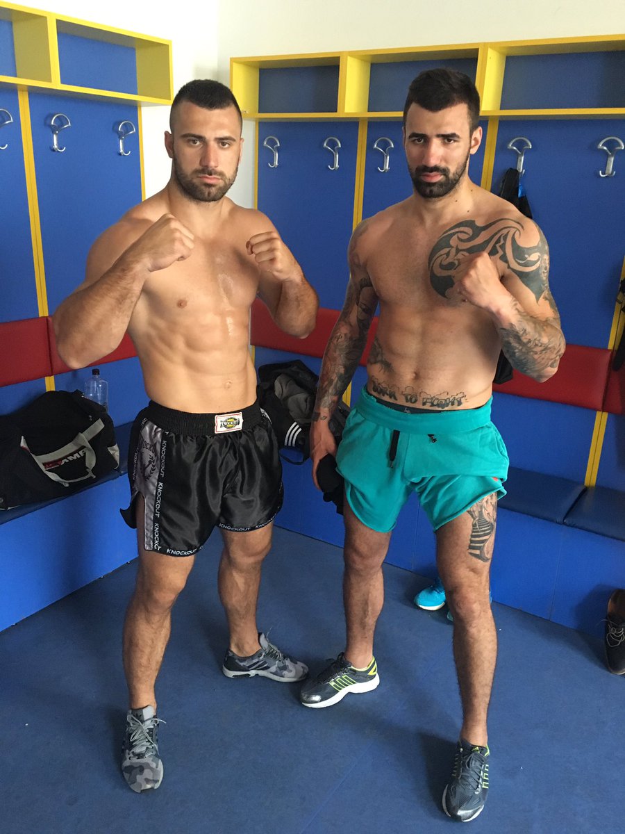 Stoica25's tweet photo. @GLORY_WS did you forgot about these 2 bad boys? We are anxious to fight!! https://t.co/aLrQjFko5B