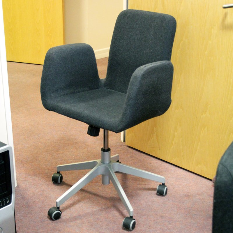 We're saying goodbye to our comfy office chairs - but you can say hello instead! ow.ly/Bqbd301kaKZ