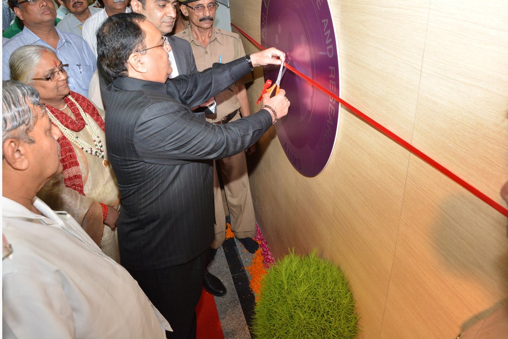 JPNadda's tweet photo. Inaugurated the ‘Centre for Integrative Medicine &amp; Research (Yoga &amp; Ayurveda)’ at #AIIMS, New Delhi . #SwasthBharat https://t.co/13EkGpaoqv
