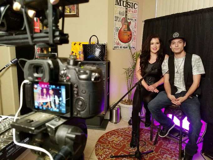 Interview time w/@IamNikkiPhoenix @IamAustin4sythe @SightsSoundsInc @AceMicheals #thebuzz #vegas https://t<a class="tags" href="/tag/iamnikkiphoenix">@iamnikkiphoenix</a><a class="tags" target="_blank" title="On Twitter" href="/?out=eyJ0eXAiOiJKV1QiLCJhbGciOiJIUzUxMiJ9.eyJpYXQiOjE3MjIwMDc2MTMsImlzcyI6InR3cG9ybnN0YXJzLmNvbSIsIm5iZiI6MTcyMjAwNzYxMywiZXhwIjoxNzUzNTQzNjEzLCJyZWRpcmVjdF91cmwiOiJodHRwczovL3R3aXR0ZXIuY29tL0lhbUF1c3RpbjRzeXRoZSJ9.JZFu5Vu4zq8rAmgg7ONG4QwnkZ1ydzOAZWGRlnYIwvPPNG__iSH9fQAqF9O5hteEdCaArgcvHYXgA84D4tHD1w">@IamAustin4sythe</a><a href="/tag/vegas"class="tags"><span>#vegas</span></a><a href="/tag/thebuzz"class="tags"><span>#thebuzz</span></a>