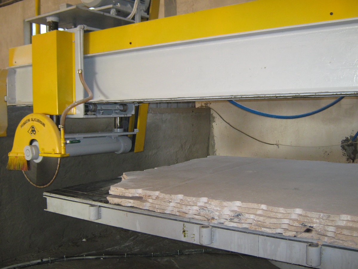 HUKMachine's tweet photo. Bridge Cutting Machine by HUK Machine.
https://t.co/Q2VSbFUmcV
#interior #architecture #technology #marble #machines https://t.co/st0xCwj7XS