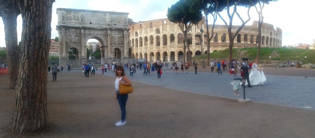 Paustellez's tweet photo. A Roma, siempre con amor https://t.co/Ac50Vmeh2H