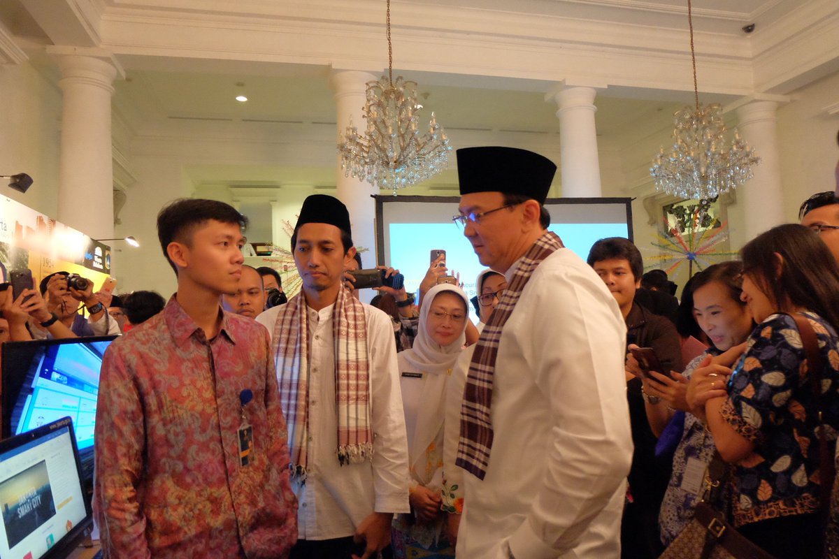 Ahok Anggap Yel-yel "Ahok Pasti Tumbang" Enak Didengar