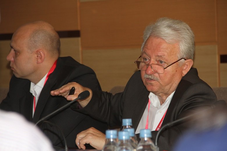 А.Н.Моторин: Вагоны үйлдвэрийг дагаад монголд цоо шинэ салбар бий болно   mtz.mn/content/show/i…