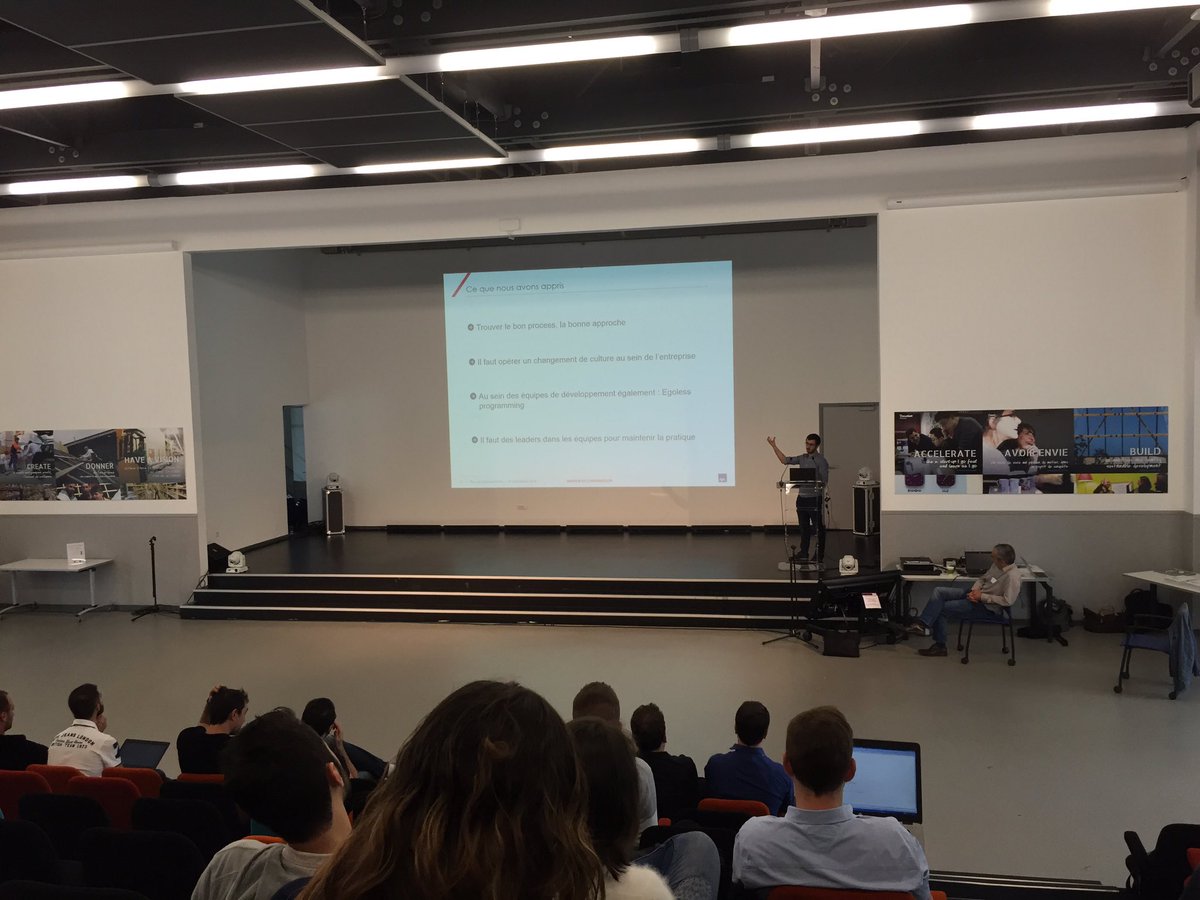 rvailleux's tweet photo. La façon de faire les revues de code et les std de qualité doivent émerger des équipes de dev, pas du mgmt. #chtidej https://t.co/0y5N6IXNYN