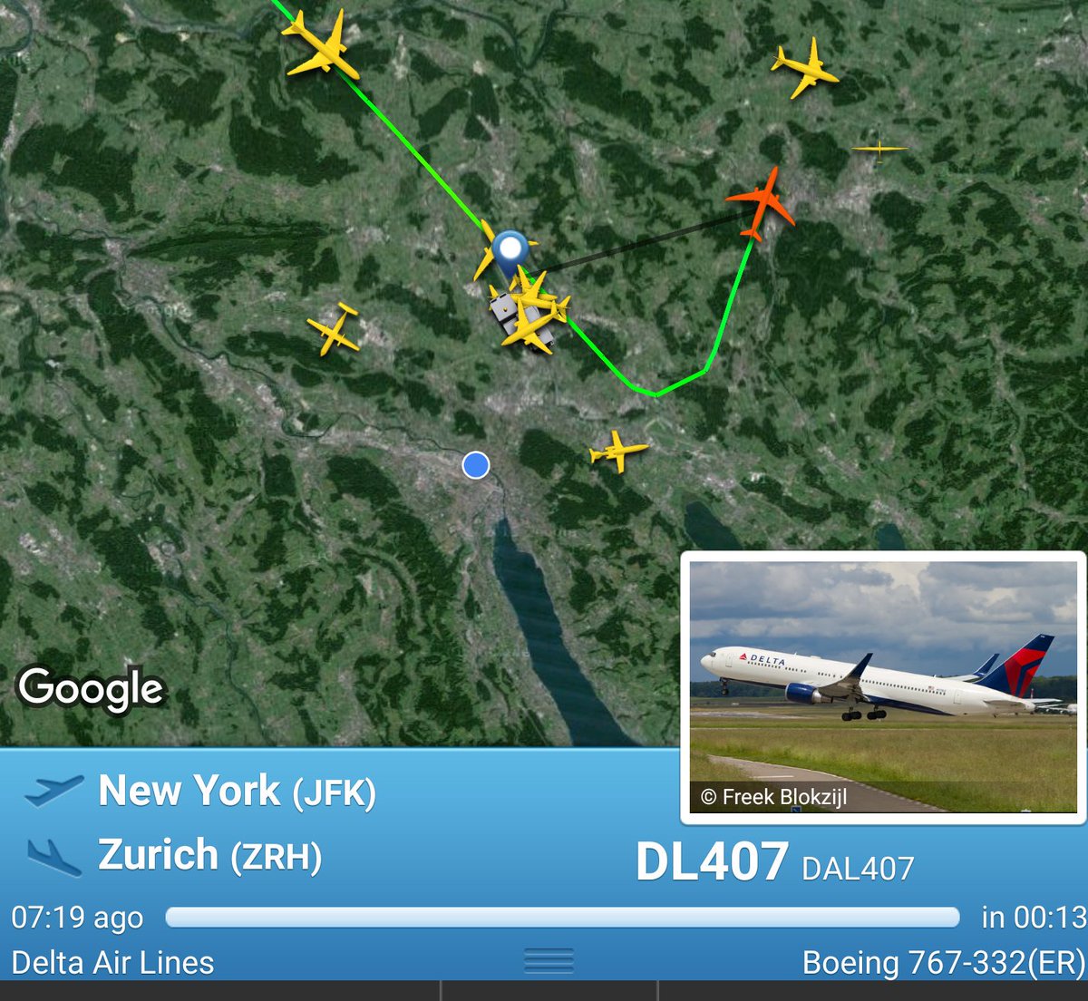 100above's tweet photo. LIVE: Delta #DL407 went around at Zurich Airport. Reason unknown. Weather great. (via @flightradar24, @airlivenet) https://t.co/wRfw4GPU3Z