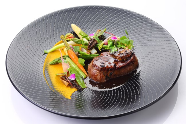 TalkMagazineSH's tweet image. Because it feels like a @WaldorfAstoria kind of day... shanghai.talkmagazines.cn/issue/2016-06/…