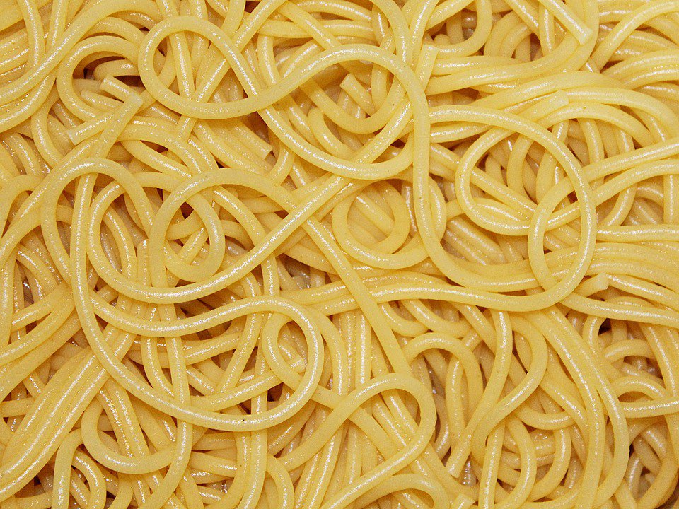 goldcomputing's tweet photo. 6.30 Thurs: Susan Stepney 'Can spaghetti, slime &amp; black holes compute?' #QueensOfTech https://t.co/k8LryNIhLl https://t.co/lSdq6nr6Hs