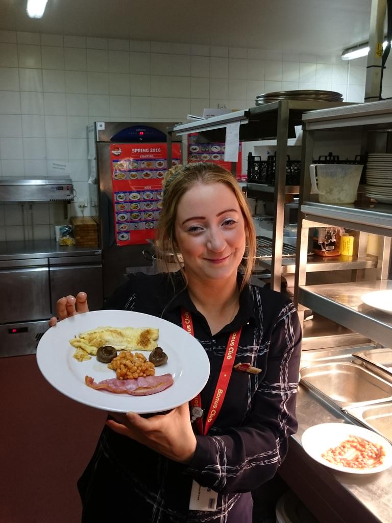 More happy faces this morning with special care from Carla! <a href="/AhmetDuzenli/">Ahmet DÜZENLİ</a> <a href="/martintovee1/">Martin Tovee</a>