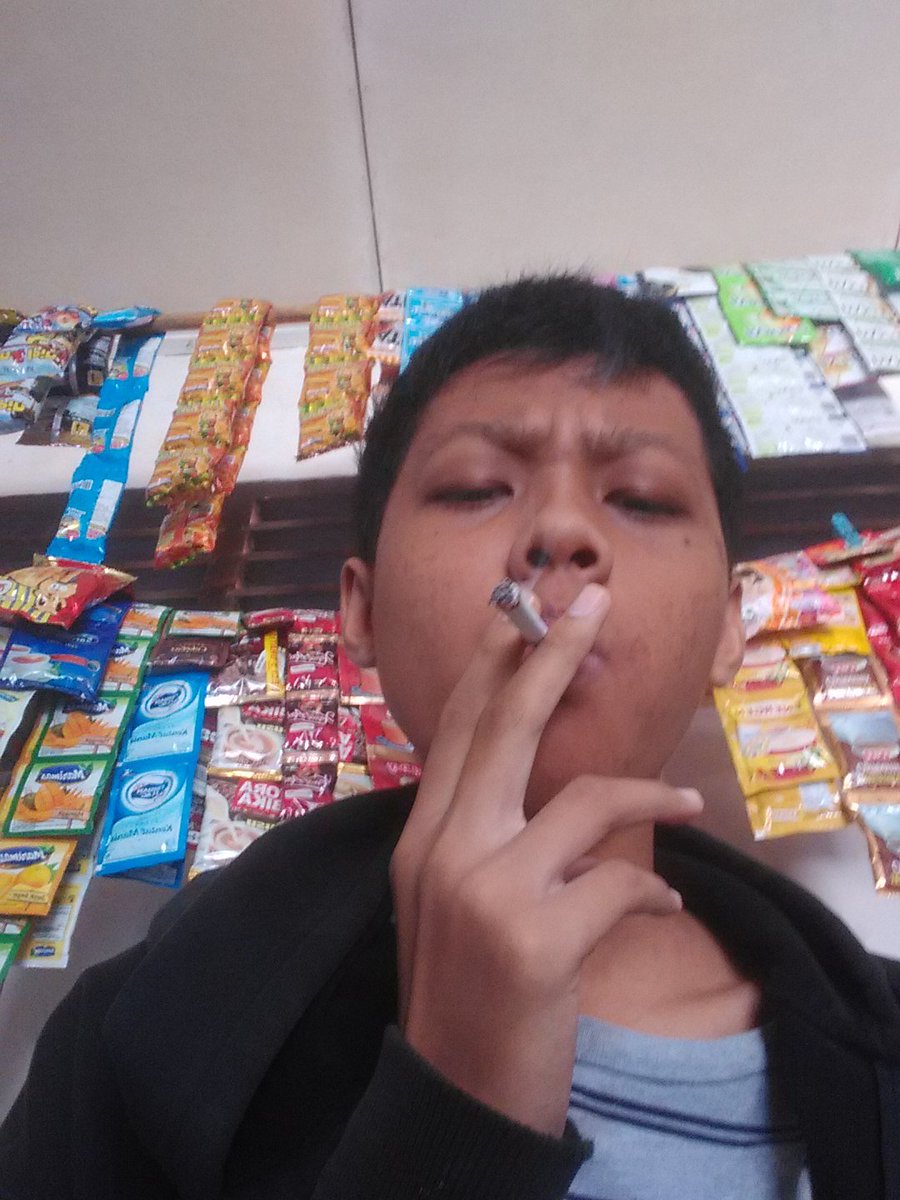 vj_kuyus's tweet photo. Edisi puasa yg melantur https://t.co/qAMBEEtt9v