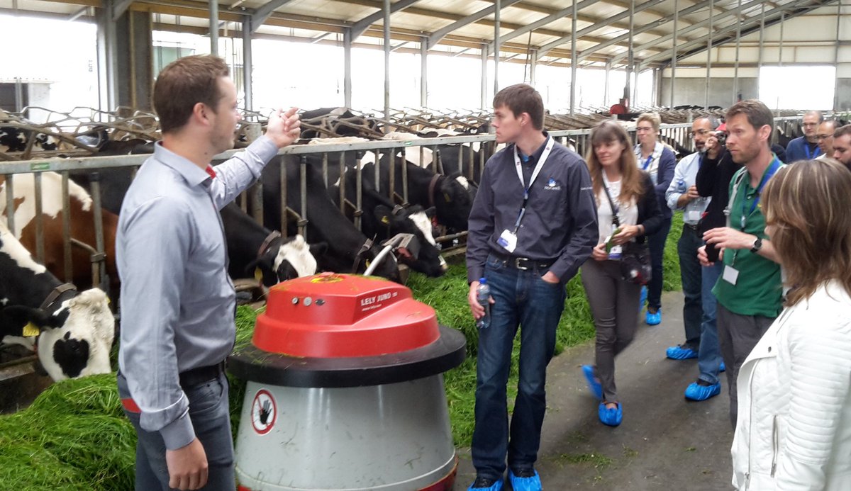 Watch out for the Lely Juno during the farm visit #pdf2016