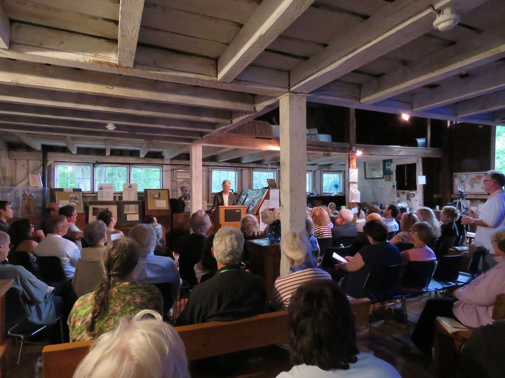 HylaBrookPoets's tweet photo. Great #poetry weekend @ #RobertFrost Farm. PACKED w/ learning, fun &amp; poets. CHK https://t.co/P3aAUj5bwC <--slideshow https://t.co/7zYZOinCTo
