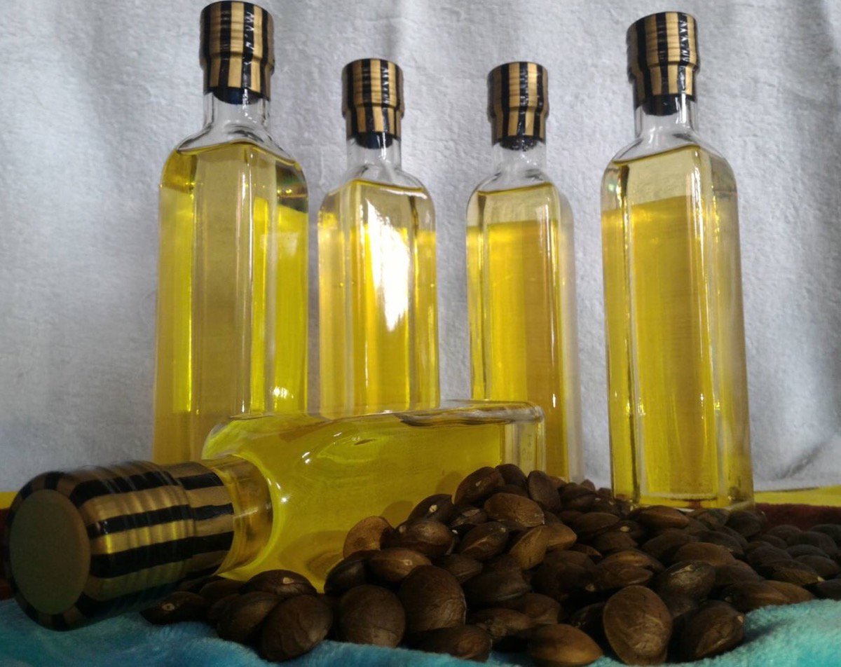 WorldSalesCo1's tweet photo. #Tamarind #Paste #TamarindPaste and also exclusive #SuperFood is available from World Sales. #SachaInchi #Oil https://t.co/8fHyNlwYYY