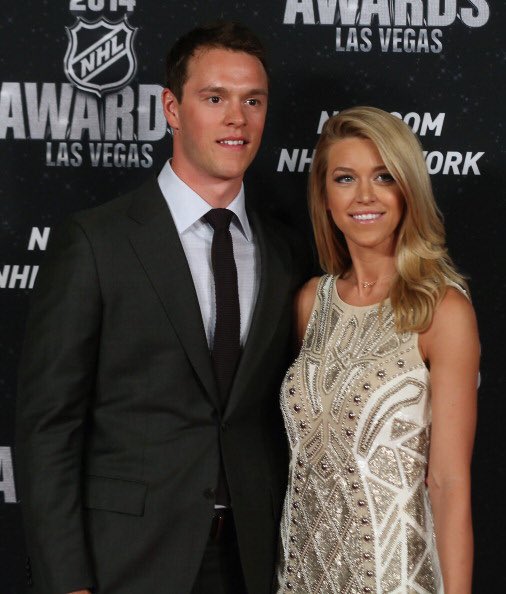 nhl players wives and girlfriends