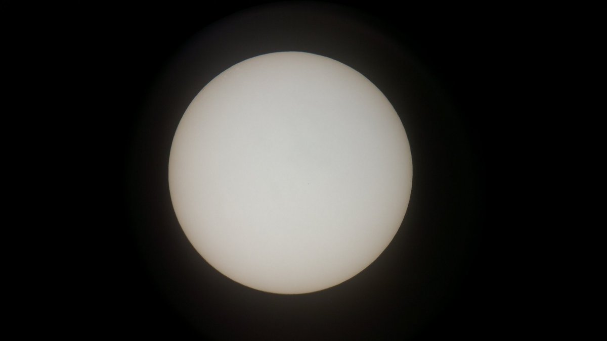 e2tron1982's tweet photo. Our Sol as seen from my front yard in Arizona at 06:38 a.m. #elsol2016 #solstice @transamws6 https://t.co/o0LvDovgrG