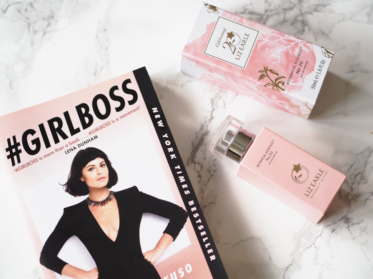 GIVEAWAY!!!! 🎉🎈🎉🎈🎉🎈 RT &amp; FLW <a href="/veryberrycosmo/">KAYLEIGH 🍓</a> to enter! 😌 ends 27/6 🍓 UK &amp; IRL only 🌟✨🌟✨🌟 good luck!