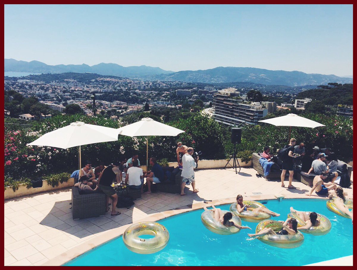 360_fx's tweet photo. Beautiful Cannes! ☀️🌴 #canneslions2016 #tantorfilms #bbqsession #poolparty https://t.co/MyiS5UfDdo