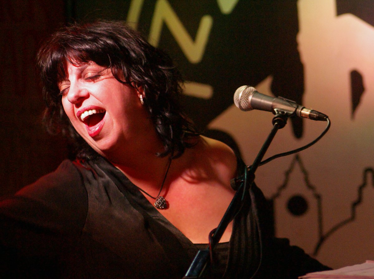 Any chance to hear @lianecarroll is a prize. At <a href="/fleecejazz/">David Lyons</a> Friday. Tickets  0787 211865,  wegottickets.com/event/360531.