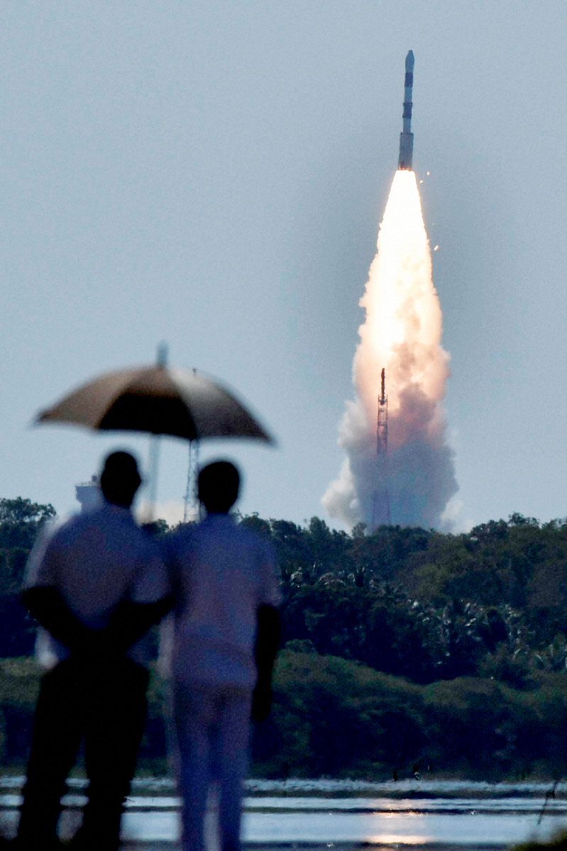 What an ACHIEVEMENT, feel PROUD of our INDIA &amp; ISRO 😃👍👏 20 Sattelites launched in One Go 😍😀👍👏👏👏CONGRATULATIONS 👏👏👏