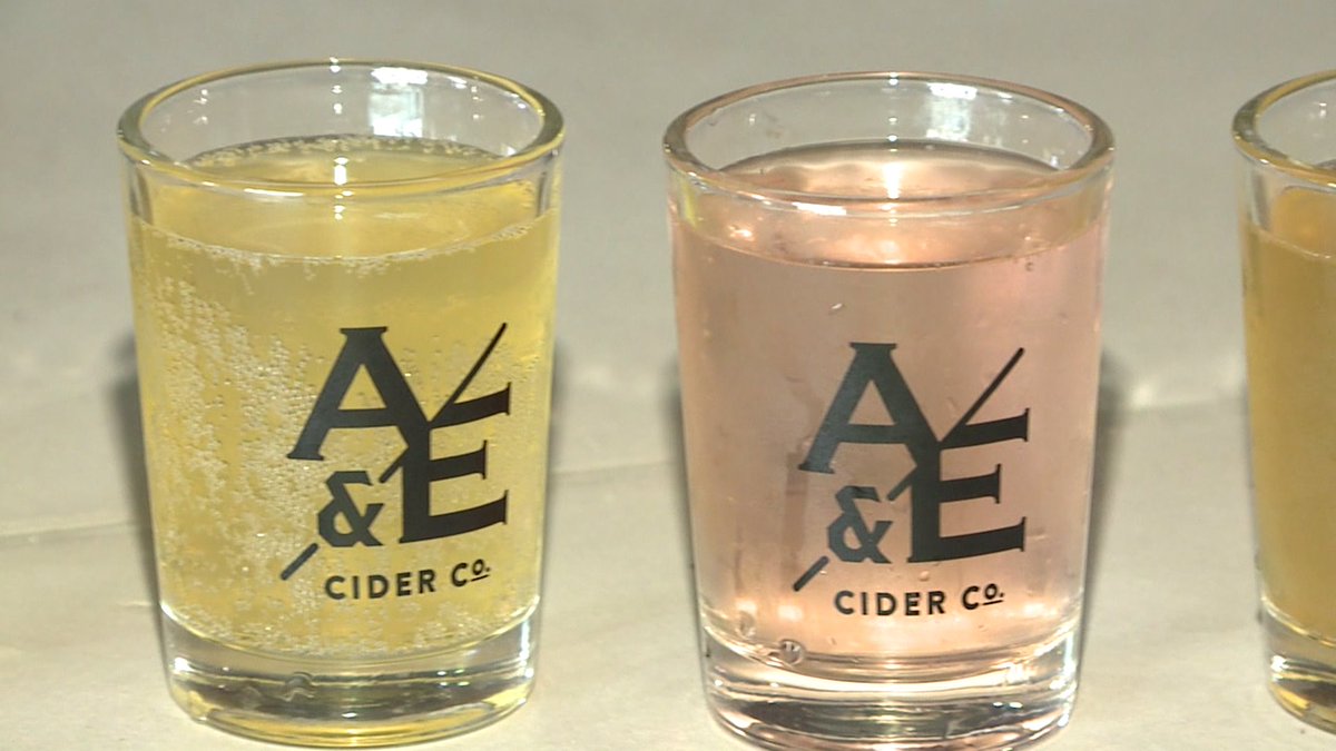 CBS4Indy's tweet image. "Nicole in Your Neighborhood" brings @NicolePence to @AshandElmCider! #CBS4Morning via.cbs4indy.com/LU4Px