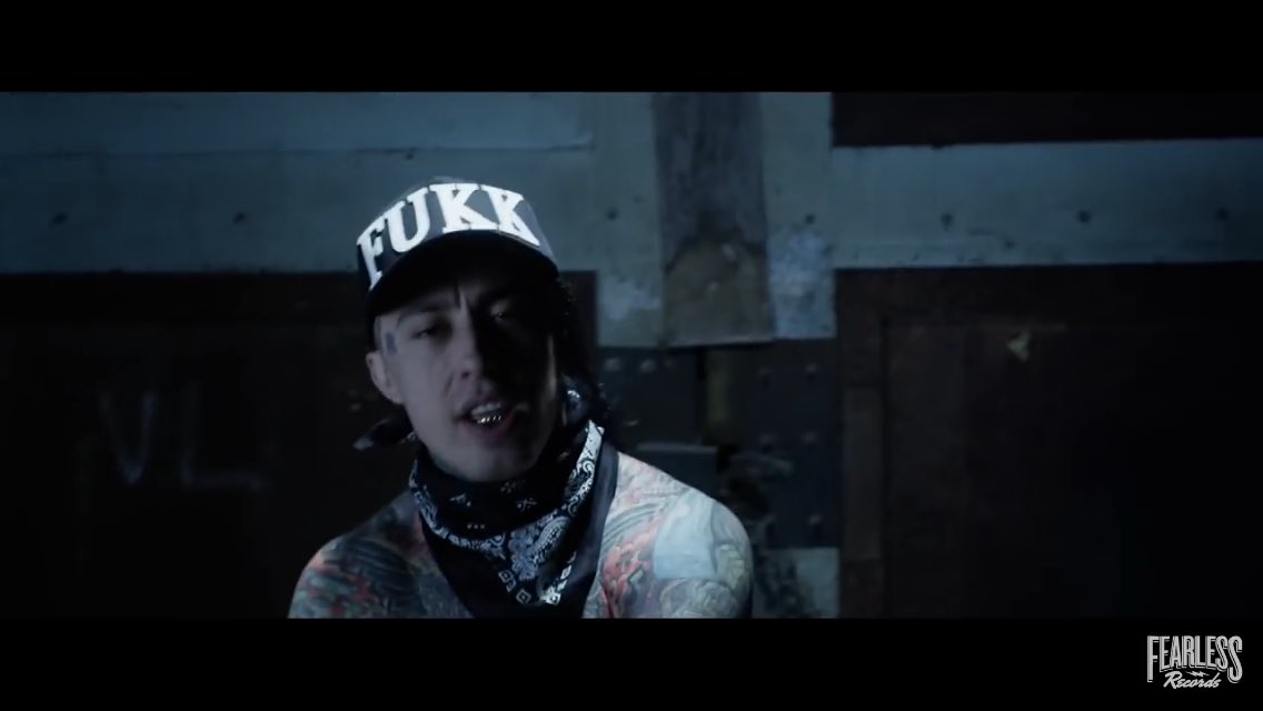 Knusperlappen's tweet photo. Falling in Reverse feat Collio-Gangsta's Paradise
From Punk goes 90's https://t.co/Ss7uPsYqE1