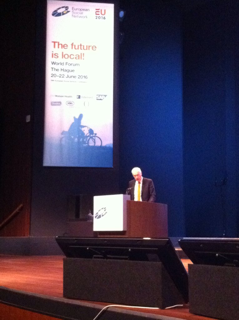 Baltruks's tweet photo. .@JHalloranESN closing very successful #ESSC16 encourages us to learn from & with each other in Europe & beyond https://t.co/7wNy76Ydkw