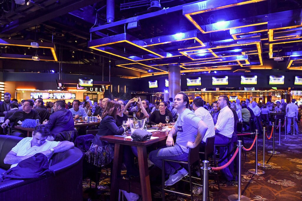 TheStarSydney's tweet photo. It's a tense but excited atmosphere at 24/7 Sports Bar, #UpTheBlues ! #OriginAtTheStar https://t.co/hUneLa6tvt