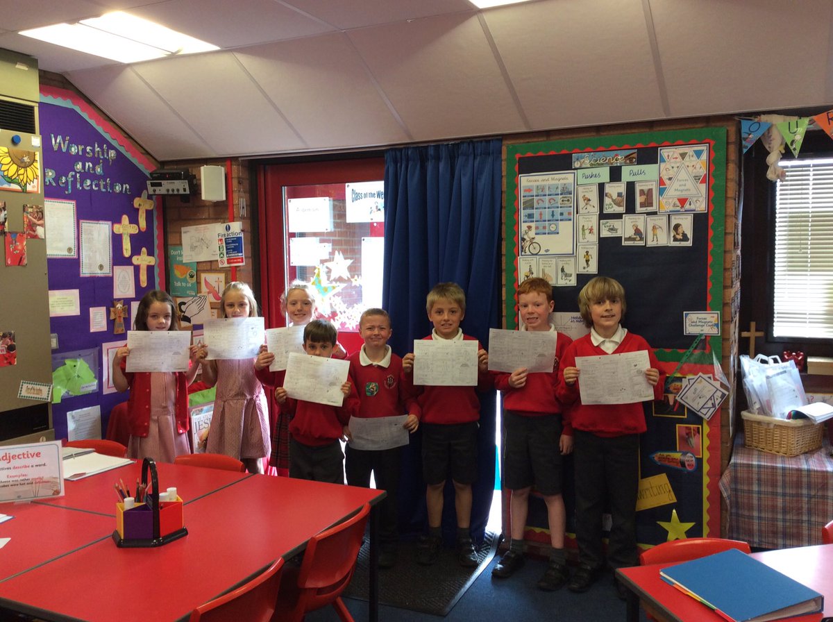class3Aspull's tweet photo. Lots of us going for green today #ChallengingMaths https://t.co/KmeMtjVyWg
