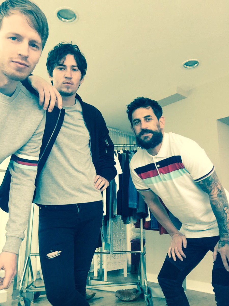 pgal10's tweet photo. Thanks @AntonSavageShow for the brand chat. @dunnesstores @BandPictureThis #menswear #StyleOnTour @todayfm https://t.co/sHno0bbeNX