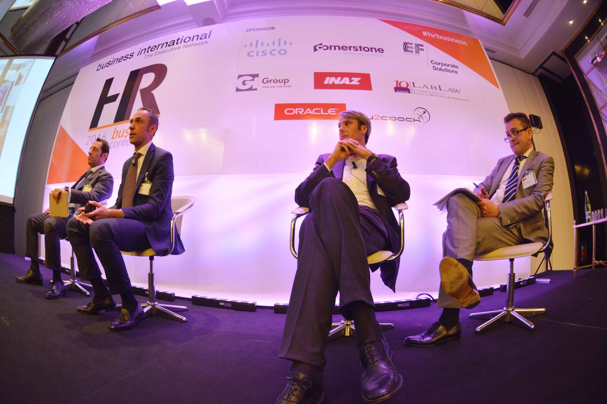 BIweb's tweet image. #Rotondi #LabLaw: #smartworking, perchè no? Non esiste forma legislativa che ci permetta di agire. #HRbusiness