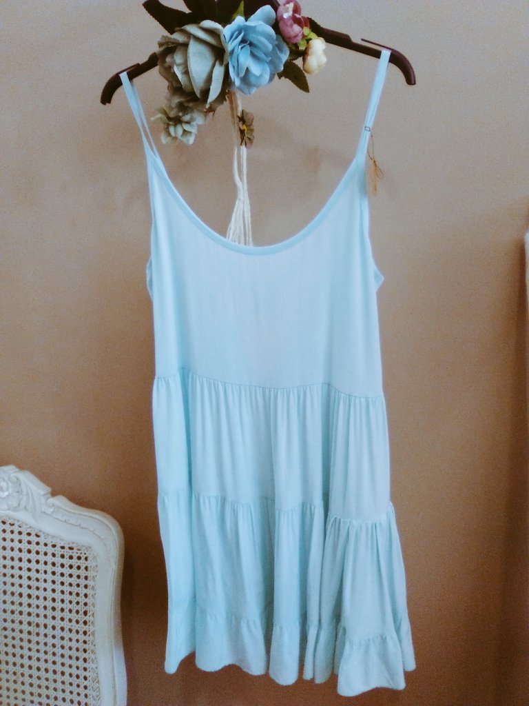 MuranoMadrid's tweet photo. #vestido corto volantes en turquesa y verde.
#styleforsummer https://t.co/MQhesprRhq