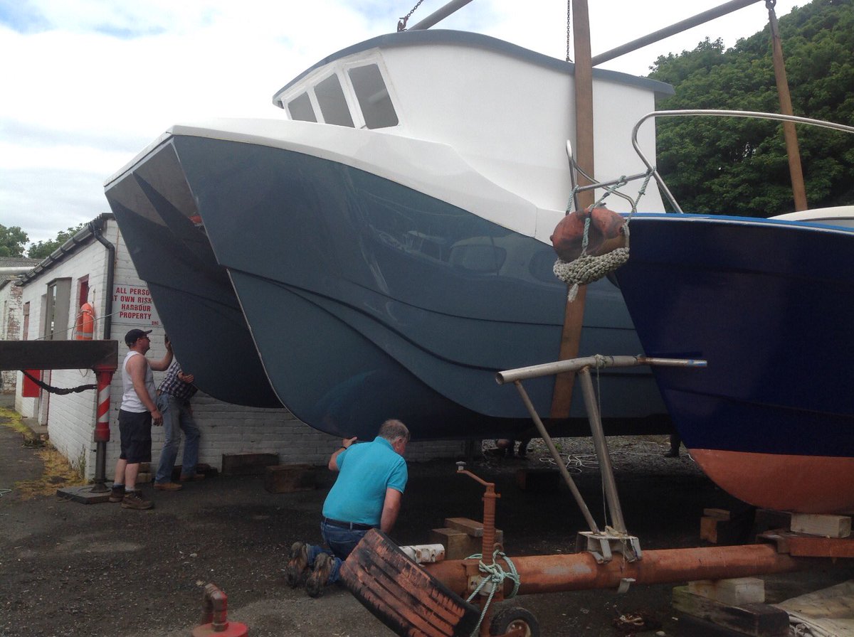 B_McCrindle's tweet photo. New boat arrived, let the fit out begin #twinseas #bajinba777 https://t.co/f197dm3N9b
