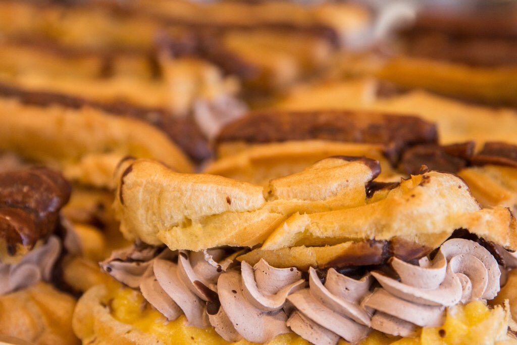 Happy #ChocolateEclairDay I know where I'm getting my fix 
<a href="/ChillOutRedDeer/">Chill Out Cafe</a>  made from scratch and soooo good!