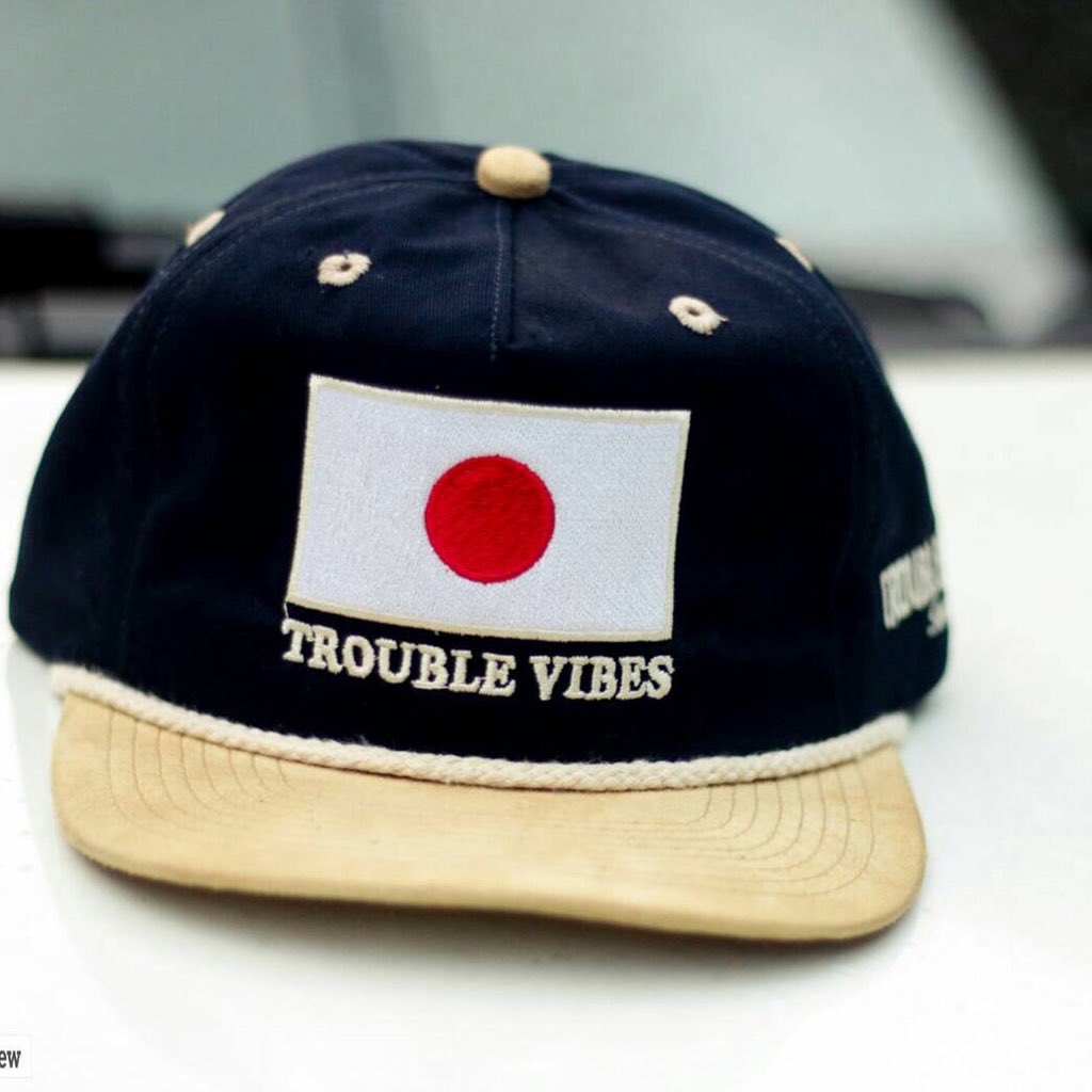 Local Apparel tweet media