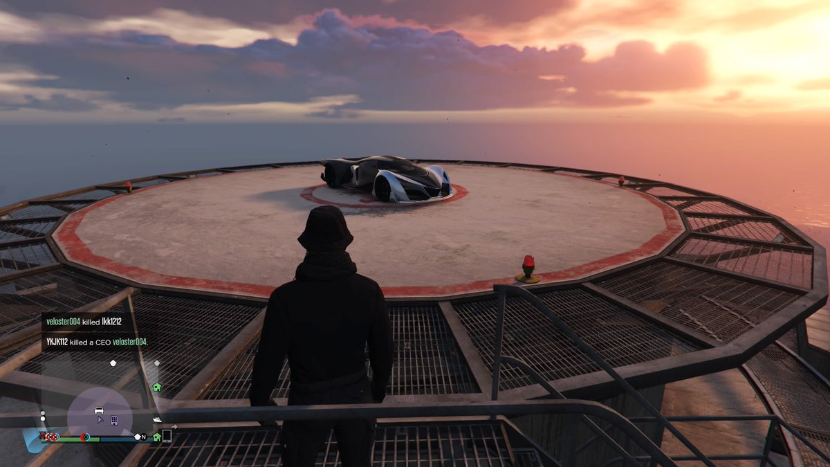 phoenix_sg's tweet photo. π¨π¨π¨ My assistant sent X80 Proto on top the Maze bank building!
#nextgenproblem #GTAOnline @RockstarGames https://t.co/A6DmbxKLFl