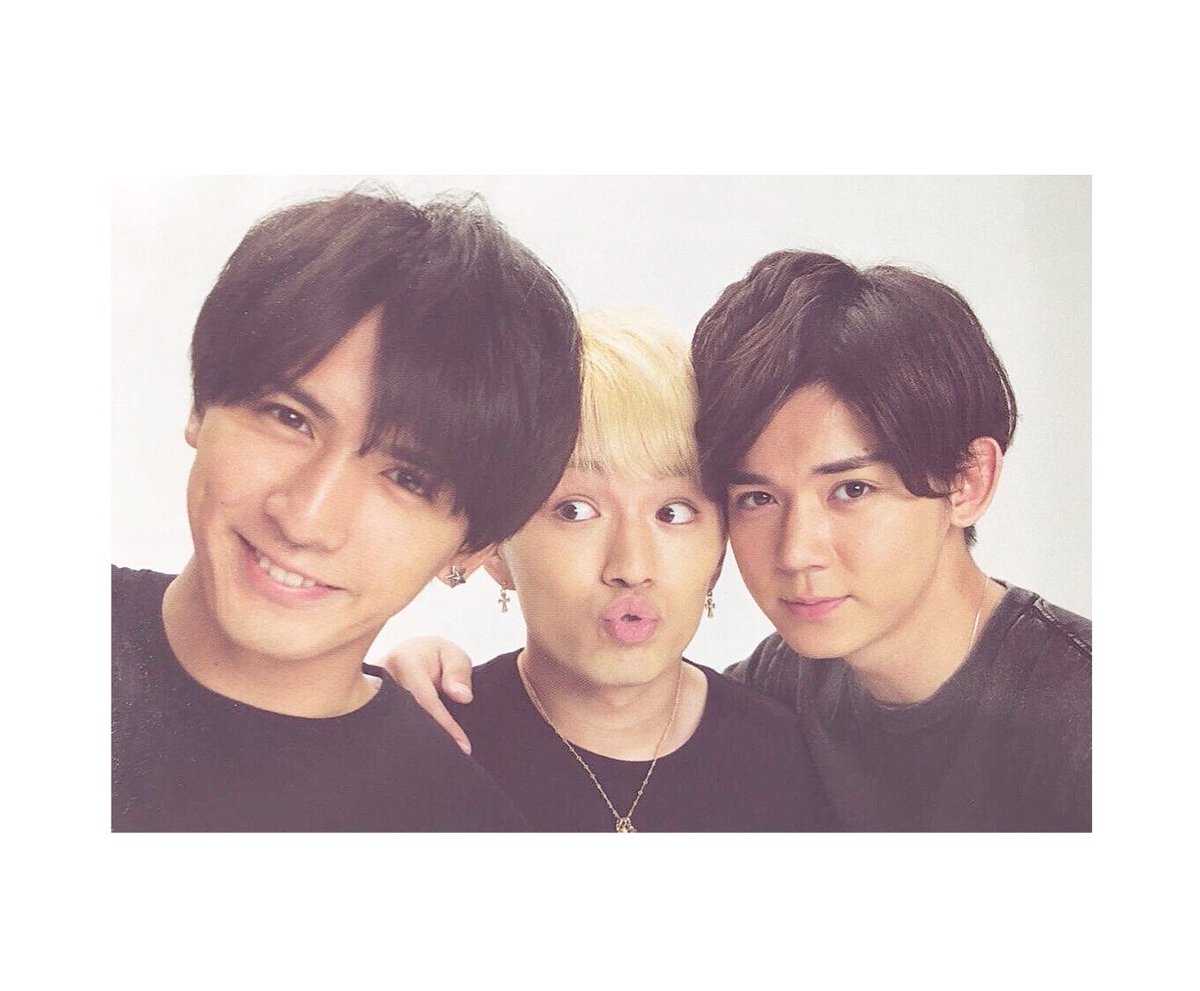 kknn__0730's tweet photo. 暇だからしようかな〜🐻💕

#フォロワーさんと仲良くなりたいので色んな質問に答えてみる https://t.co/m39OSQVnkF