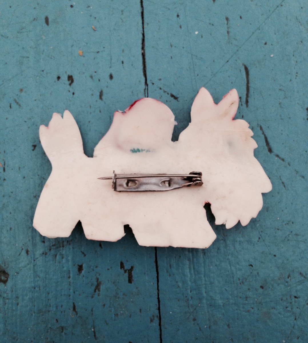 RetrouvBiz's tweet photo. Good day for a walk brooch | 1930s Scottie dog pin | 30s celluloid dog b… https://t.co/Tgw6am8vOm #fashion #1930sPin https://t.co/CPeZzP8gwL