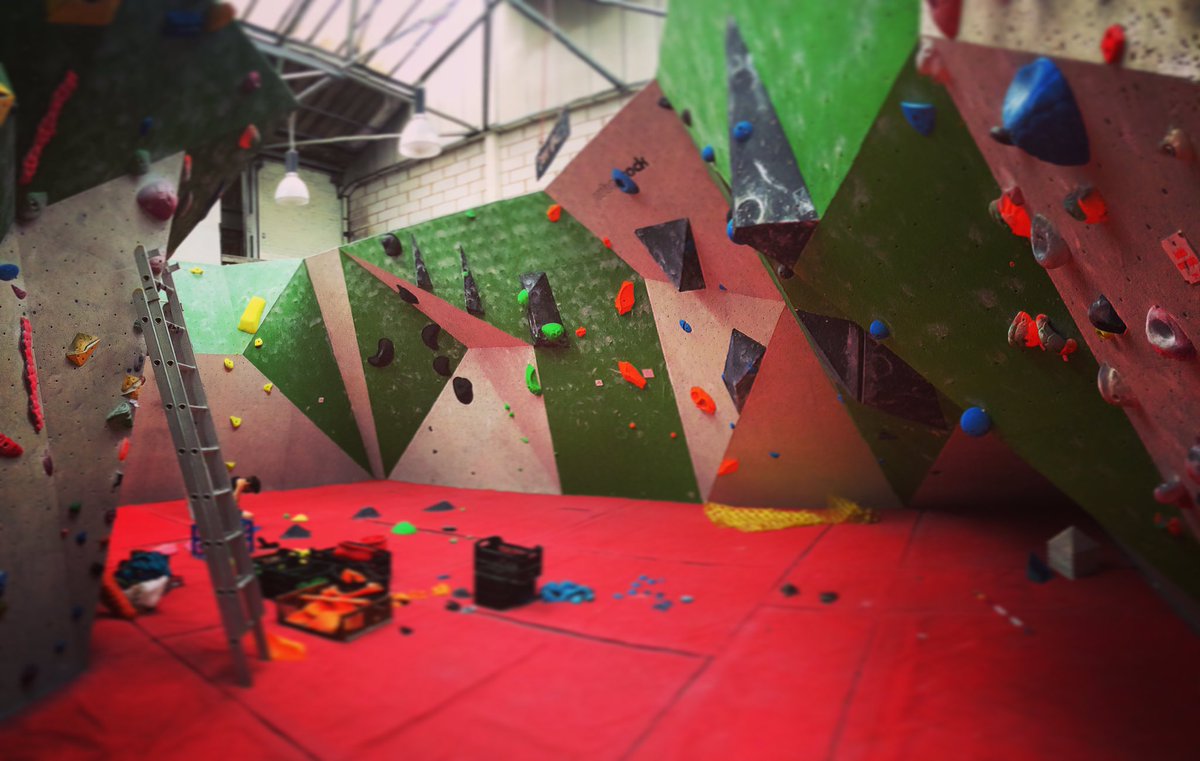 Parthian_RDG's tweet photo. #bouldercompwall reset today @ReadingClimb by #setters @YannGenoux & Rob Lloyd!#newblocs #bouldering #setting #blocs https://t.co/Z7EbZubE3L