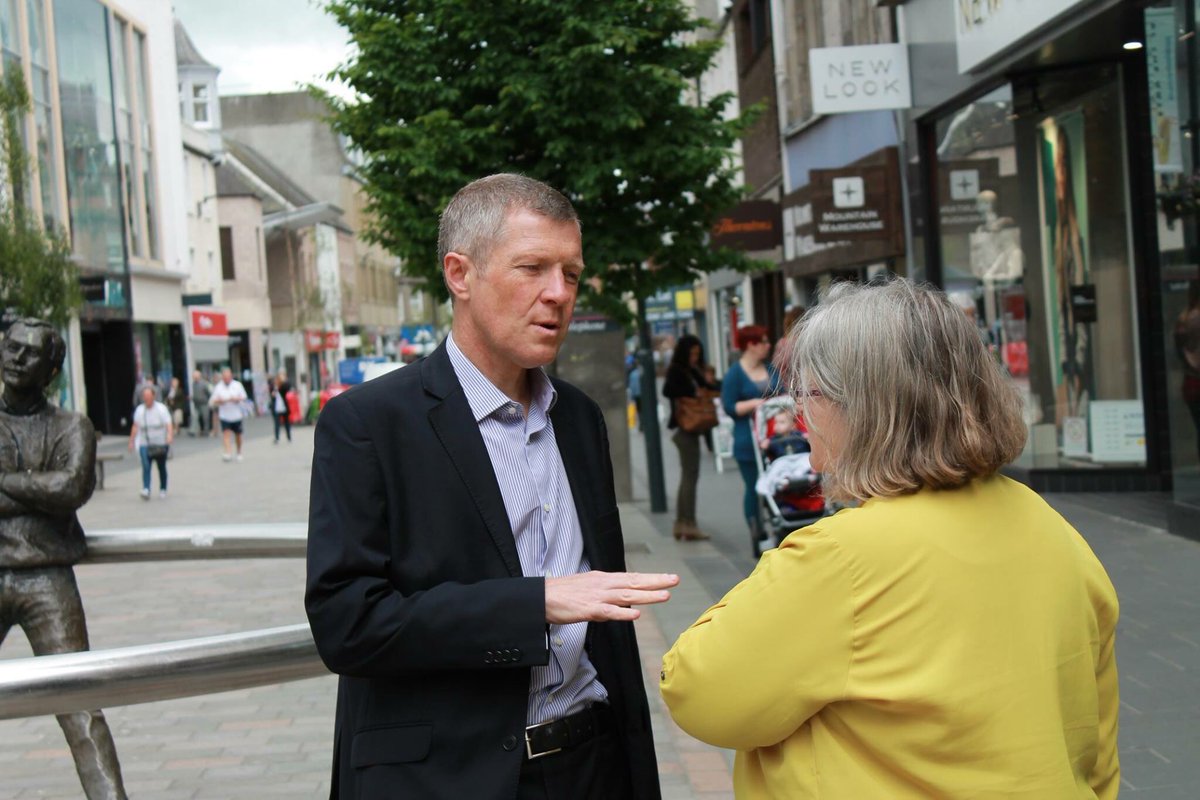 willie_rennie's tweet photo. Campaigning for remain in Perth with the team. #INtogether Still lots undecideds so work still to be done. https://t.co/3kdb5MH8l6