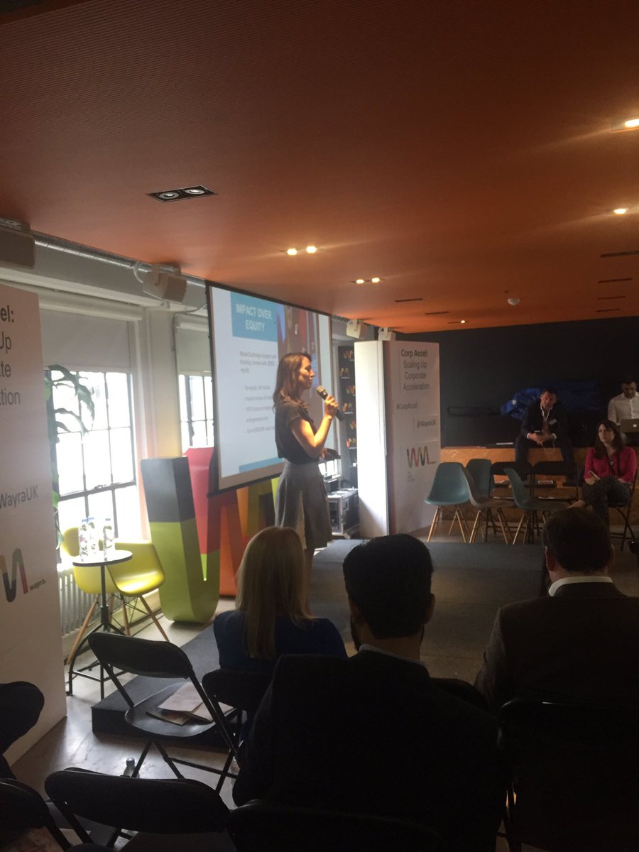 Roofora_'s tweet image. @MassChallenge on #stage at @Wayra @WayraUK during the #LNDtechweek . #reversepitch #CorpAccel #accelerator #startup